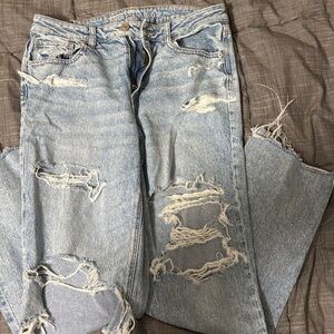 American Eagle Outfitters Light Blue Ripped Straight Leg Jeans